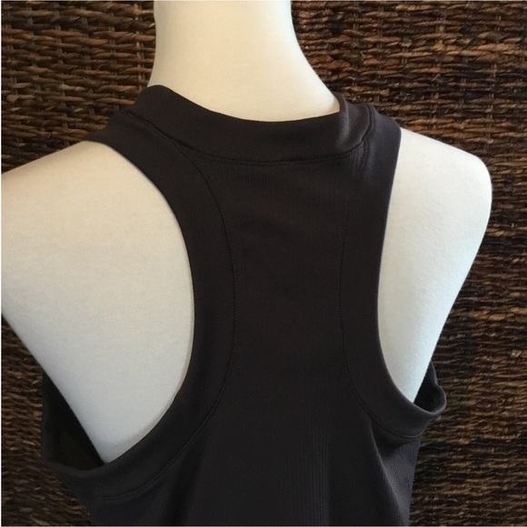 ATHLETA - Picture 11 of 15